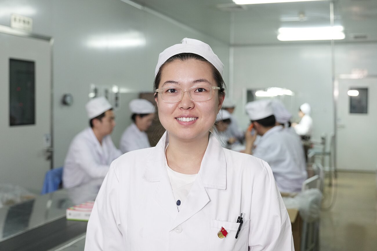 人生就是搏·(中国区)官方网站集团国资战队&ldquo;英雄谱&rdquo;事迹专栏&mdash;&mdash;中药公司粉针综合制剂车间工段长杨洋